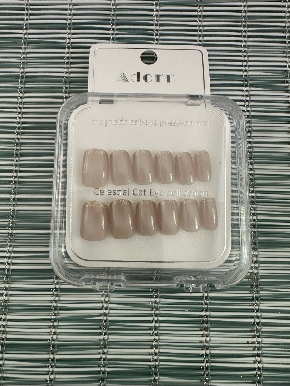 Adorn Press On Nails